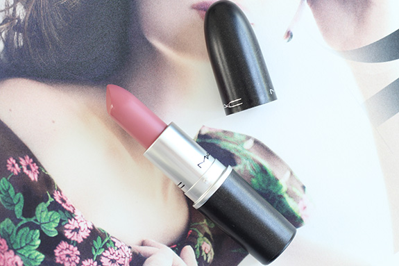 mac_matte_lipstick_pink_plaid_chili_sin04