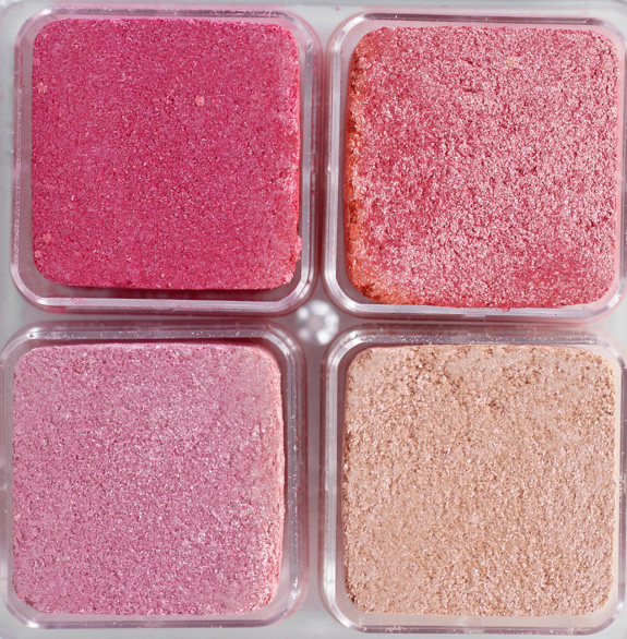 the_body_shop_shimmer_cubes_26_05